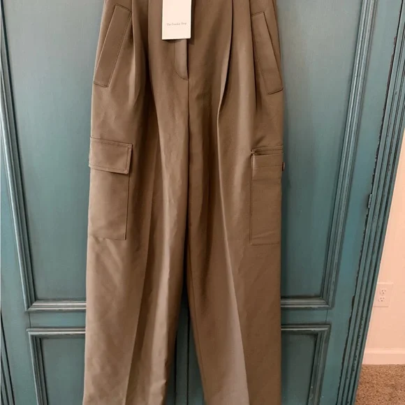 The Frankie Shop Khaki Wide Leg Cargo Pants - Picture 7 of 7
